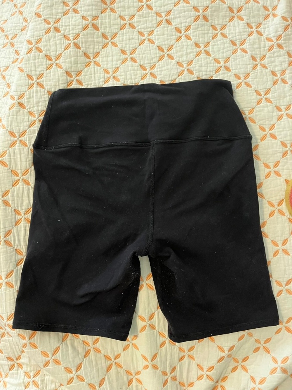 alo yoga 7” High-Waist Biker Short in Black - Picture 2 of 2